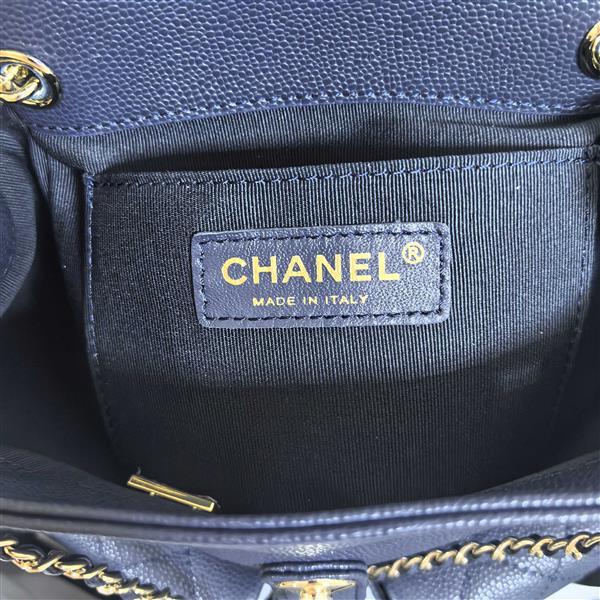 2026127213711541 700